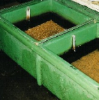 Ёмкости аппарата для выращивания икры форели Ёмкости аппарата для выращивания икры форели